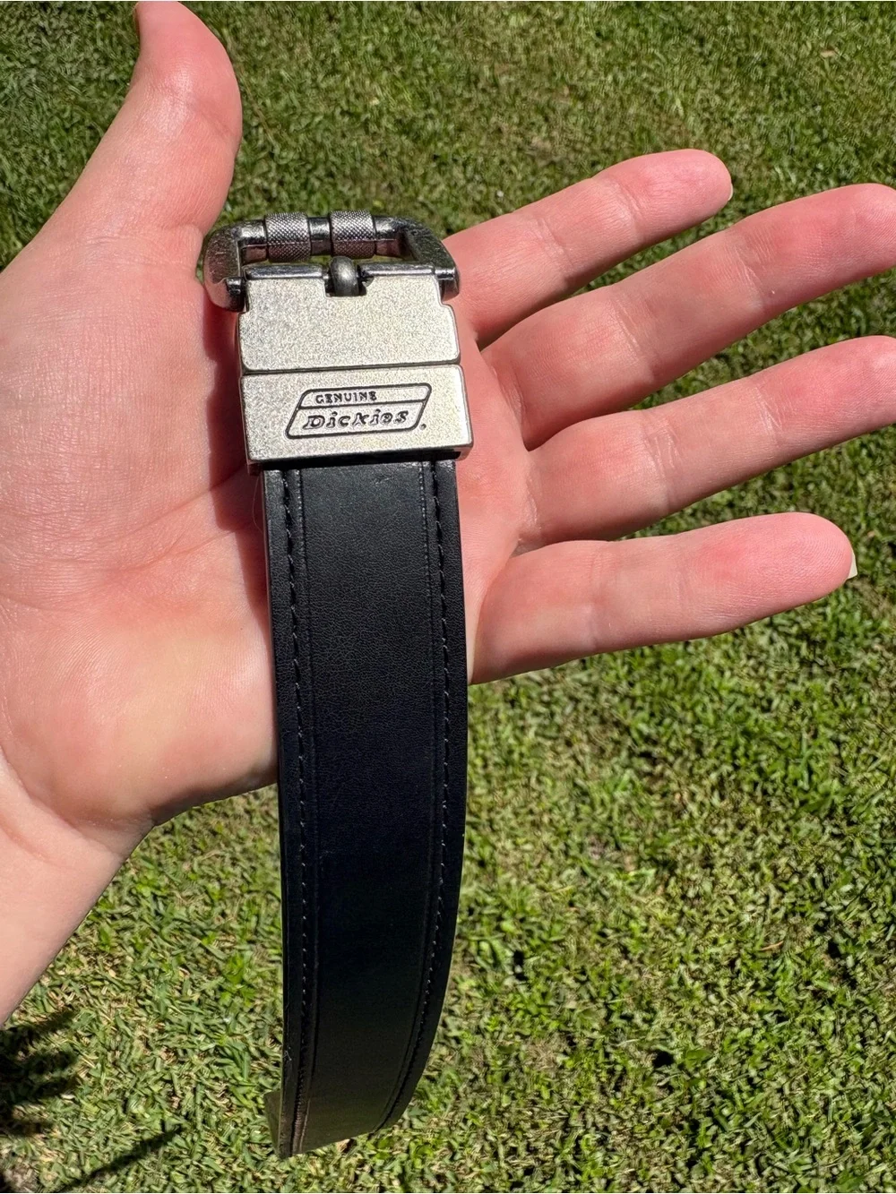 Dickies Black/Brown Reversible belt boys Small 22-24 GUC Silver Buckle with wear